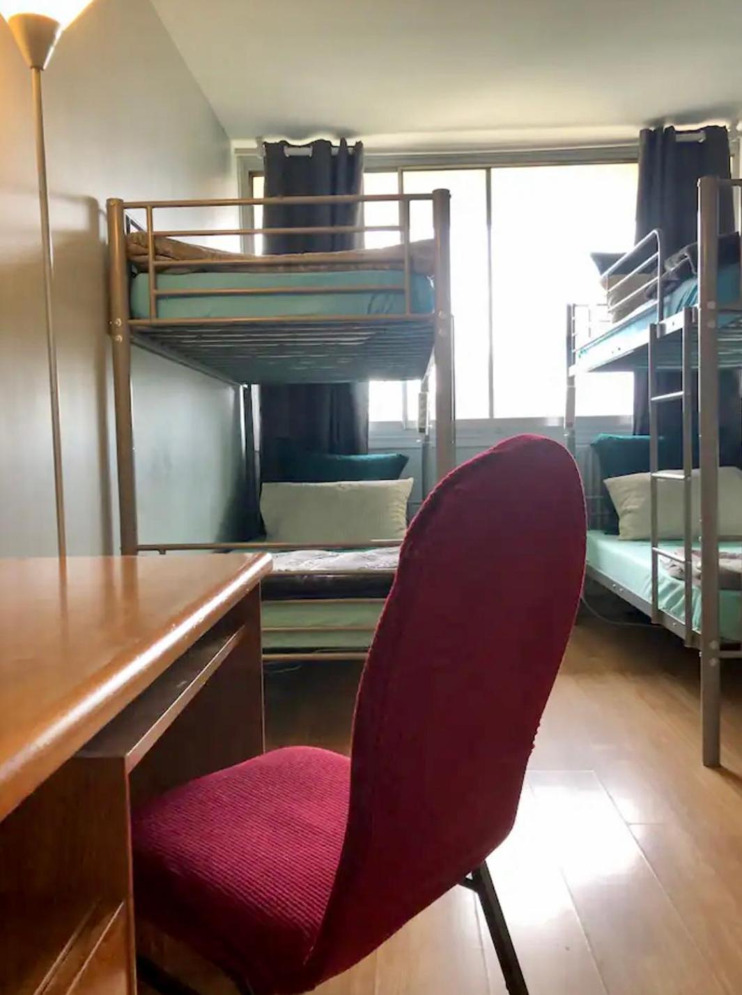 Female-Dortoir Femme -Dorm Shared Room Paris Бобиньи Экстерьер фото